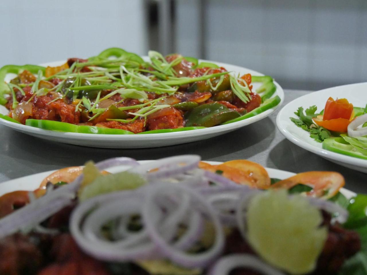 Отель Karthika Residency Kilimanur Экстерьер фото